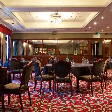 Liverpool Aigburth Hotel By Belvilla-2
