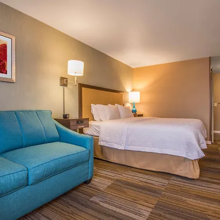 Hampton Inn & Suites Los Alamos-2