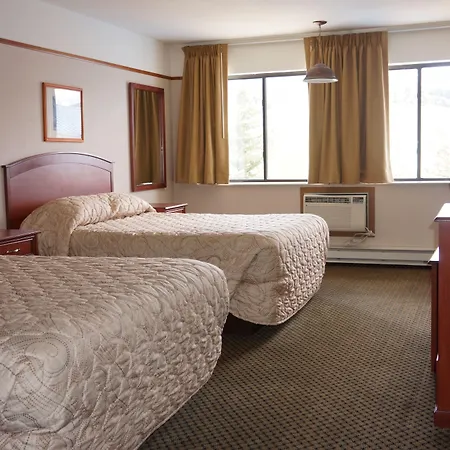 Luxury Inn & Suites-2