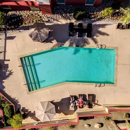 Hampton Inn & Suites Palm Desert-2