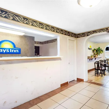 Days Inn By Wyndham Martin-3