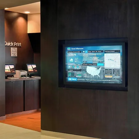 Courtyard By Marriott Lebanon-2