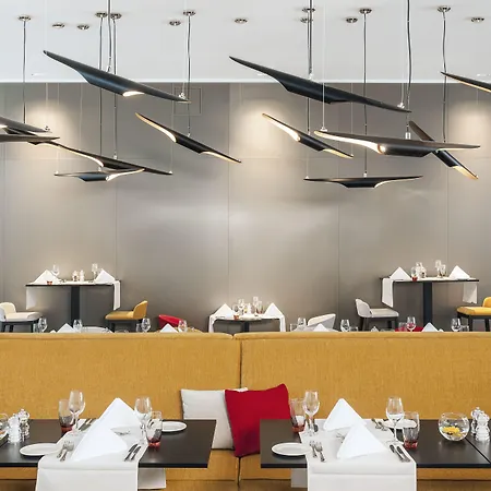Avani Frankfurt City Hotel-2