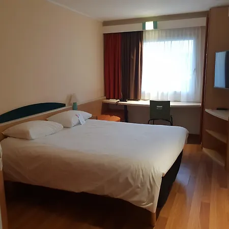 B&B Hotel Hamburg-Airport-3