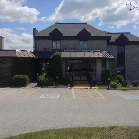 Quality Hotel & Suites-2