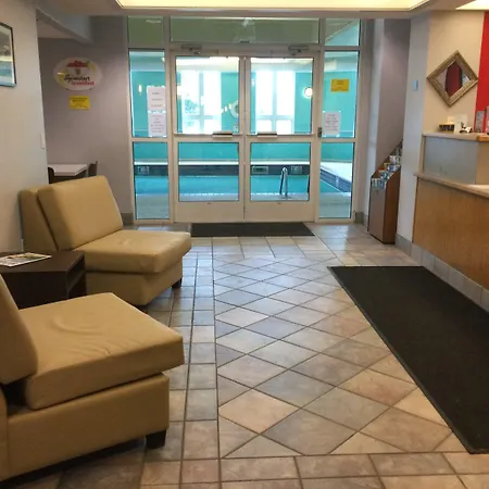 Super 8 By Wyndham Sault Ste. Marie-3