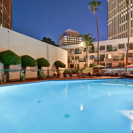 Doubletree By Hilton Phoenix Midtown-3