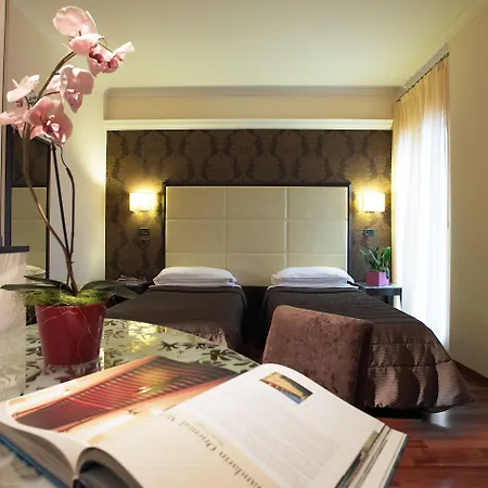 Hotel Touring-2