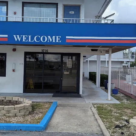 Motel 6-Victoria, Tx-2