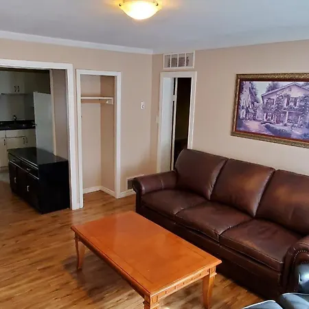 Comox Valley Inn & Suites-2