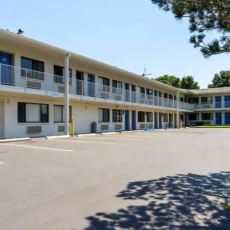 Motel 6-Redding, Ca - Central-3