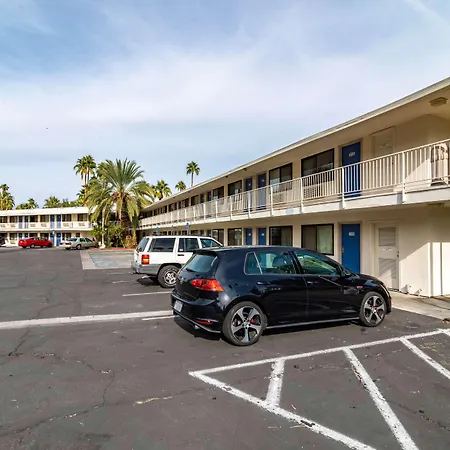 Motel 6-Palm Springs, Ca - East - Palm Canyon-3
