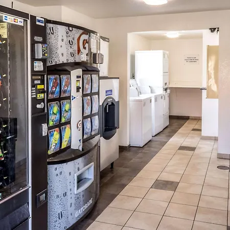 Motel 6-Bakersfield, Ca - East-2