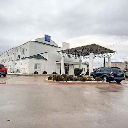 Motel 6-Denison, Tx-2