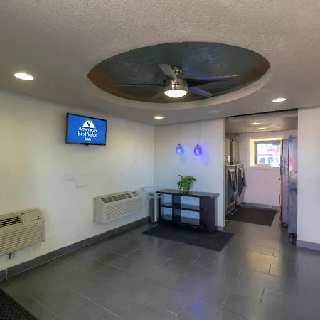 Americas Best Value Inn Amarillo Airport/Grand Street-3