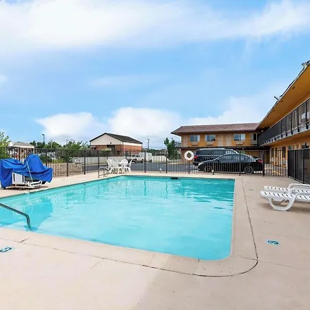 Americas Best Value Inn Stillwater-3