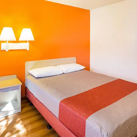 Motel 6-Spokane, Wa - East-3