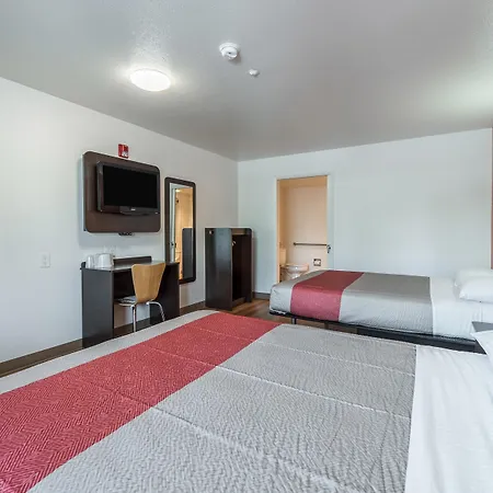 Motel 6-Fallon, Nv-3
