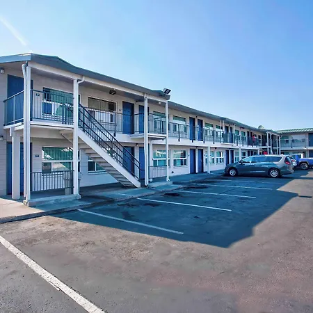 Motel 6-Bend, Or-2