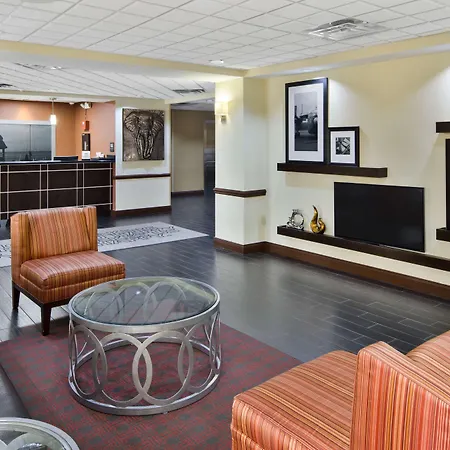 Hampton Inn Hinesville-2
