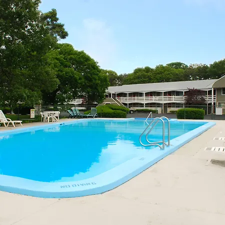 Ocean Park Inn Cape Cod-2