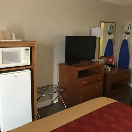Econo Lodge Lincoln-2