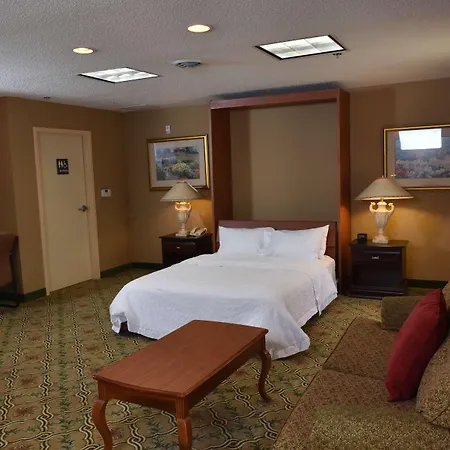 Hampton Inn Stony Creek-2
