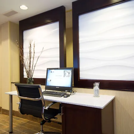 Hampton Inn Marshall-2