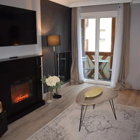 Le Trophée By M Hôtel Spa-3