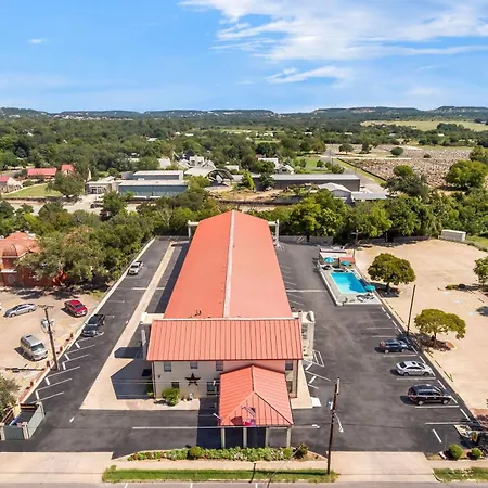 Super 8 By Wyndham Fredericksburg-3