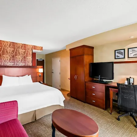 Sonesta Essential Junction City-2