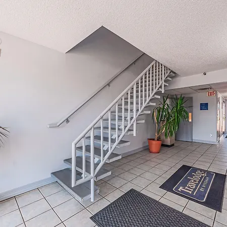 Travelodge By Wyndham Colorado Springs Airport - Peterson Sfb-3