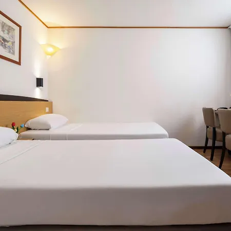 Campanile Hotel & Restaurant Venlo-3