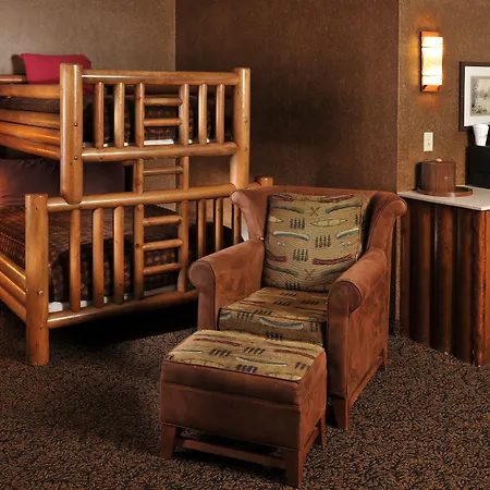 Stoney Creek Hotel St. Joseph-3