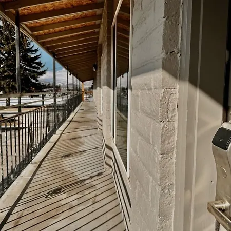 Heber Inn-2