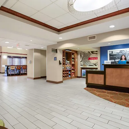 Hampton Inn & Suites Nashville-Smyrna-3