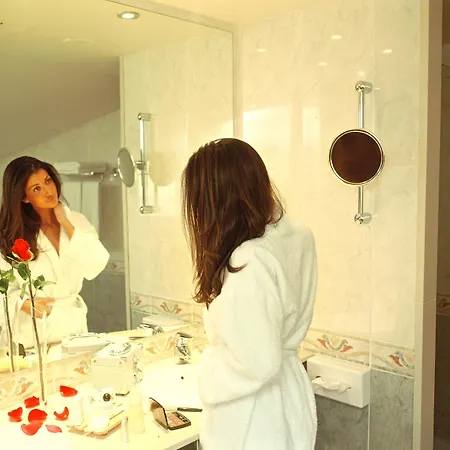 Ski Plaza Hotel & Wellness-2