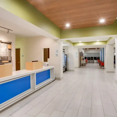 Holiday Inn Express Hotel & Suites Tampa-Fairgrounds-Casino By Ihg-3