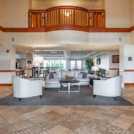 Wingate By Wyndham Parkersburg-Vienna-2