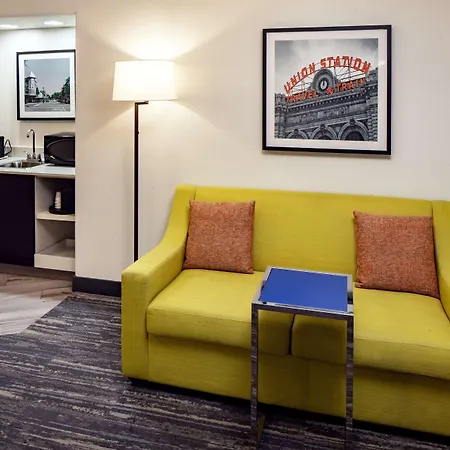 Hampton Inn & Suites Parker-3
