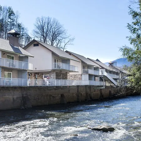 Historic Rocky Waters Inn, A Small Luxury Hotel-3
