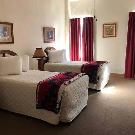 Hotel El Rancho-2