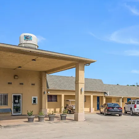 Americas Best Value Inn Giddings-2