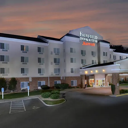 Fairfield Inn & Suites Roanoke Hollins/I-81-3