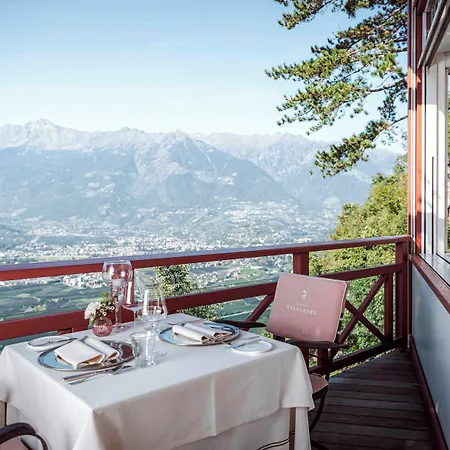 Relais & Chateaux Hotel Castel Fragsburg-2