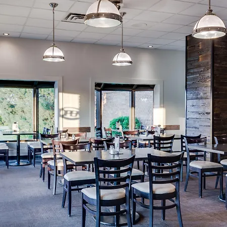 Heritage Inn Hotel & Convention Centre - Taber-2