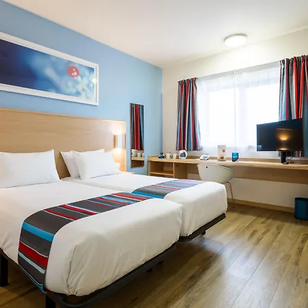 Travelodge Barcelona Fira-3