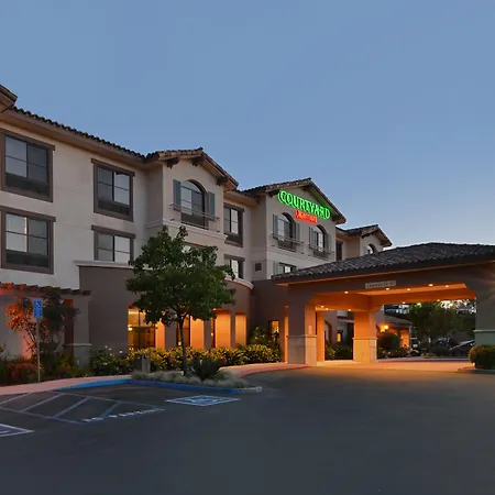 Courtyard By Marriott Thousand Oaks Ventura County-3