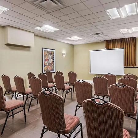 Hampton Inn Danbury-2