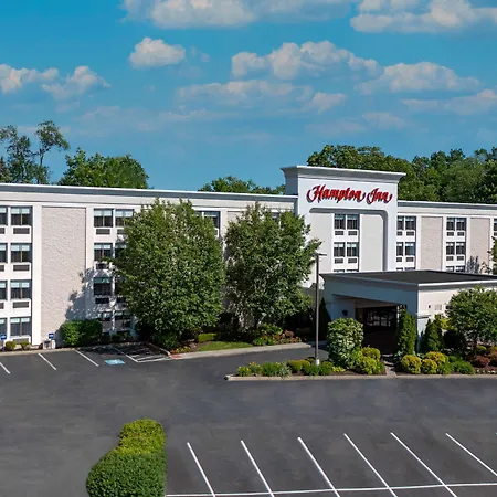 Hampton Inn Danbury-3